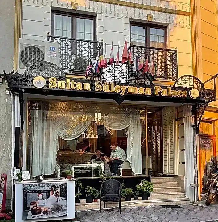 suleyman_hamam_outside